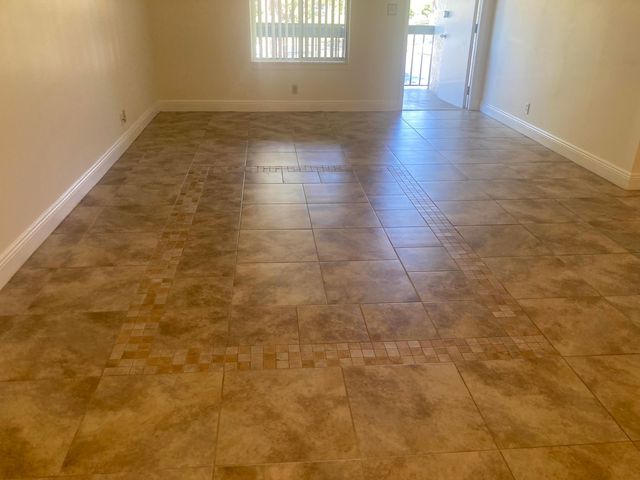 6495 SE Chasewood Drive E, Jupiter, FL 33458