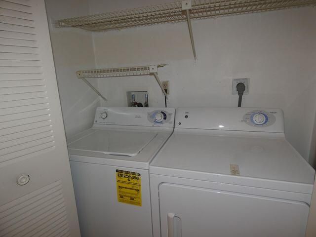 6495 SE Chasewood Drive E, Jupiter, FL 33458