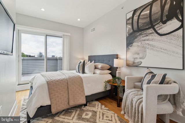 2507 INGERSOLL ST, Philadelphia, PA 19121