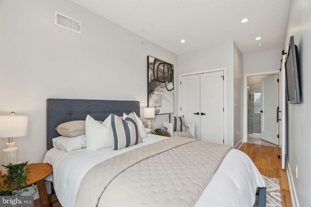 2507 INGERSOLL ST, Philadelphia, PA 19121