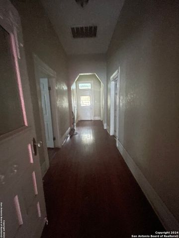 1721 MONTEREY ST, San Antonio, TX 78207