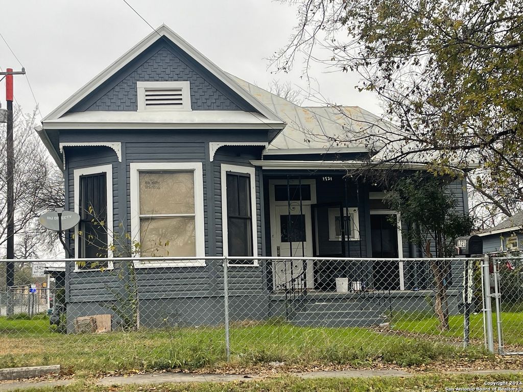 1721 MONTEREY ST, San Antonio, TX 78207