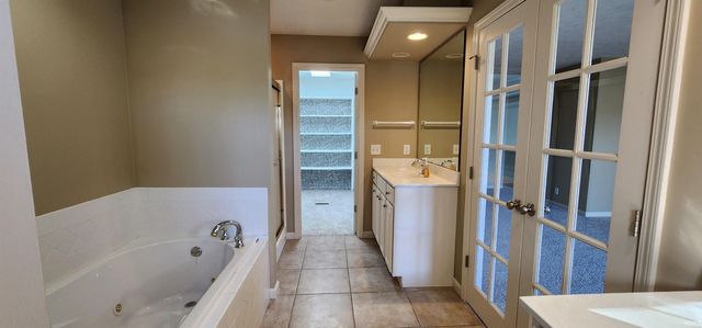 2807 Langston Drive, Evansville, IN 47725