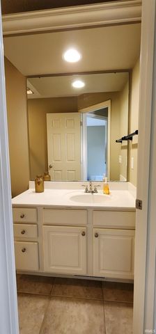 2807 Langston Drive, Evansville, IN 47725