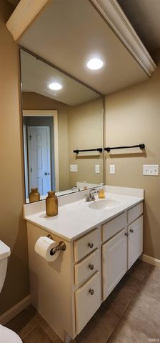 2807 Langston Drive, Evansville, IN 47725