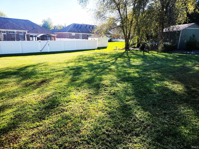 2807 Langston Drive, Evansville, IN 47725