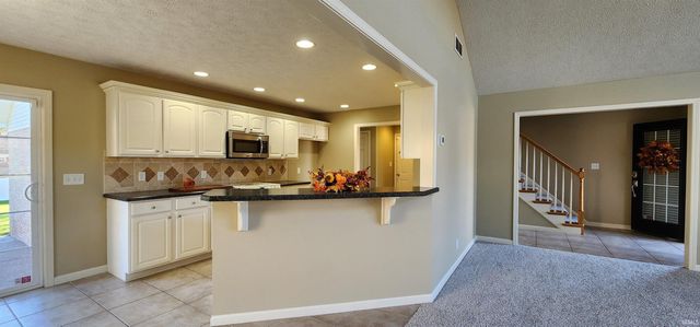 2807 Langston Drive, Evansville, IN 47725