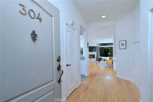 11847 Laurelwood 304, Studio City, CA 91604