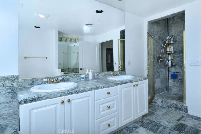 11847 Laurelwood 304, Studio City, CA 91604