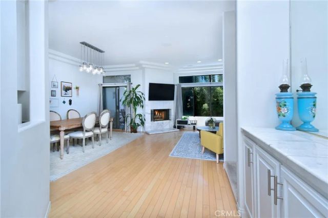 11847 Laurelwood 304, Studio City, CA 91604