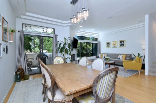 11847 Laurelwood 304, Studio City, CA 91604