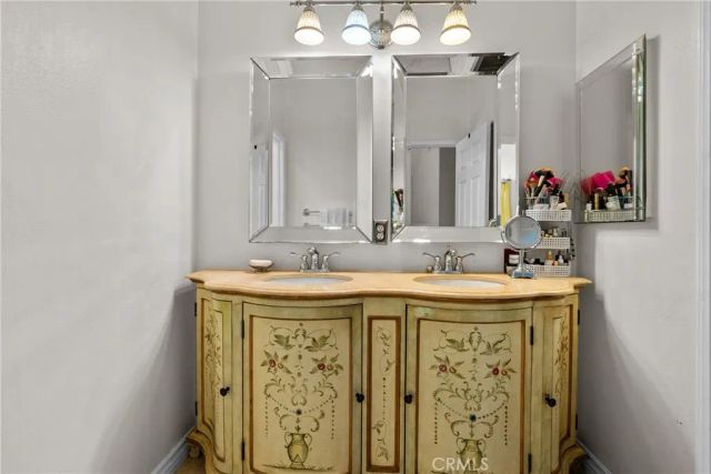 14925 Narcissus Crest, Canyon Country, CA 91387