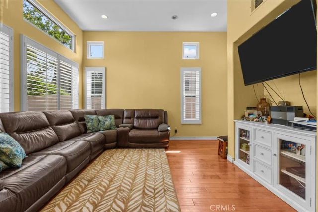 14925 Narcissus Crest, Canyon Country, CA 91387