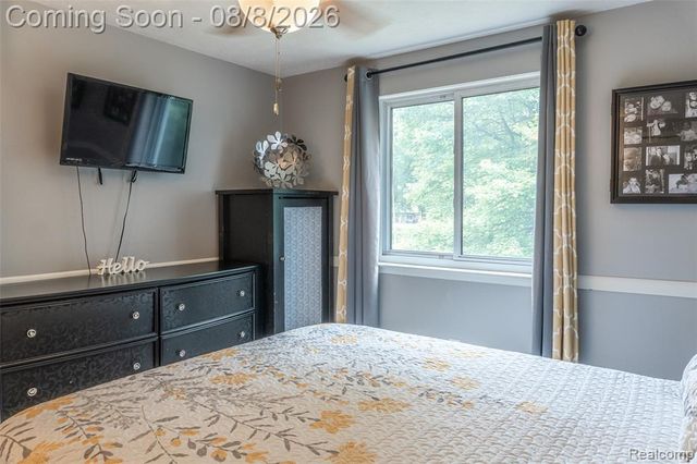 8796 Coyle Drive, Pinckney, MI 48169