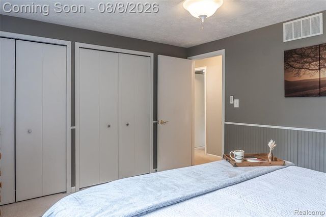 8796 Coyle Drive, Pinckney, MI 48169