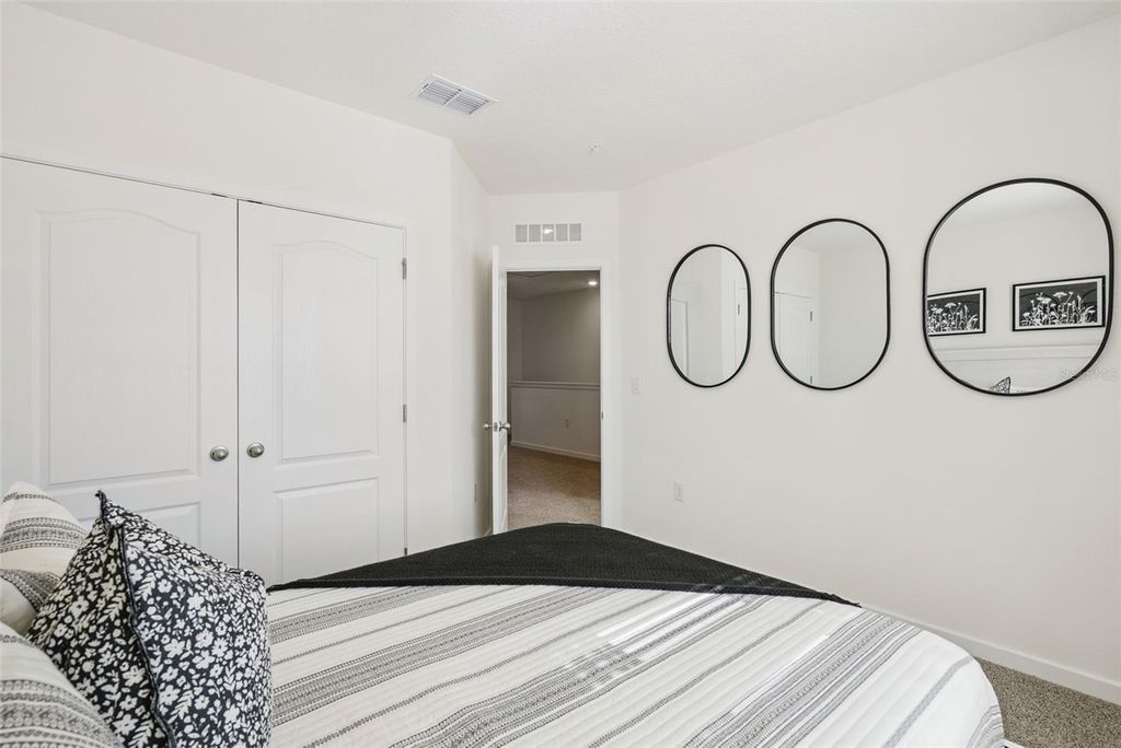 Image 25 of property listing at 3511 WYE OAK DRIVE, Apopka, FL 32703