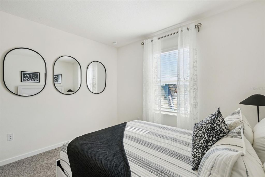 Image 27 of property listing at 3511 WYE OAK DRIVE, Apopka, FL 32703