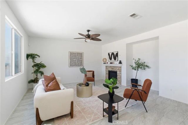 12324 Alcorn, Victorville, CA 92392