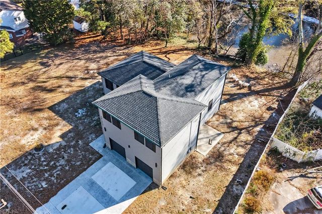 5111 Sweetbriar CIR, Portsmouth, VA 23703