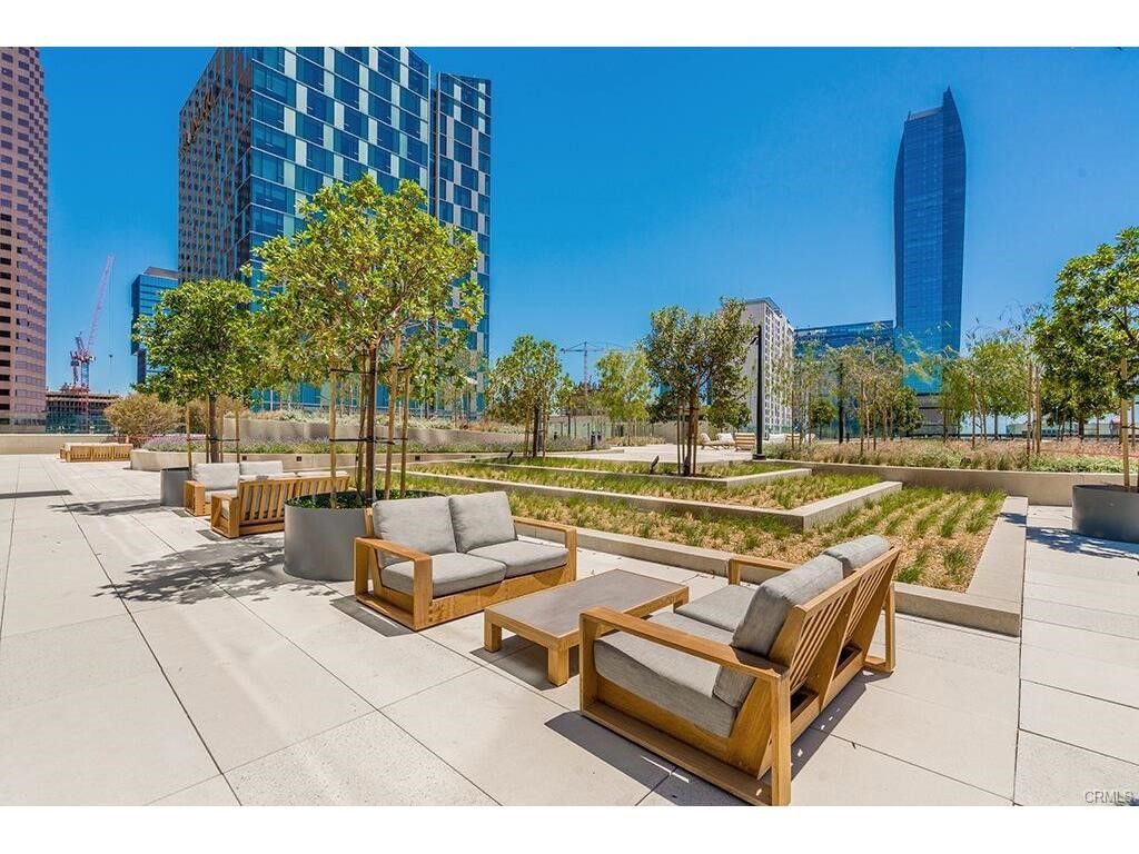 889 Francisco Street 3608, Los Angeles, CA 90017 — exterior