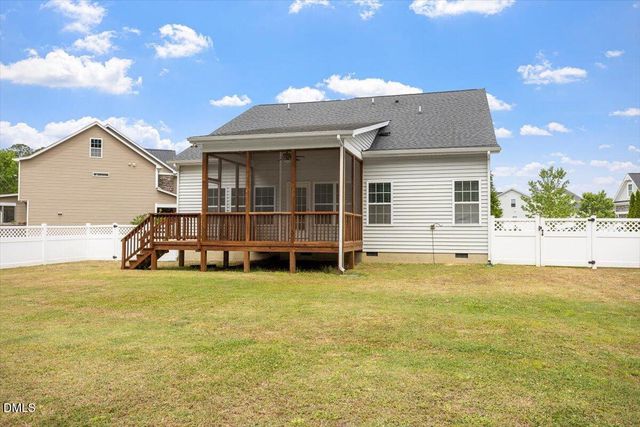84 Dot Court, Fuquay Varina, NC 27526