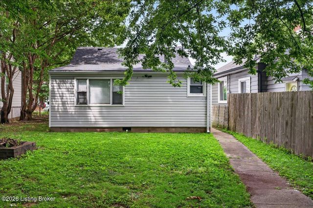 2137 Crittenden Dr, Louisville, KY 40217