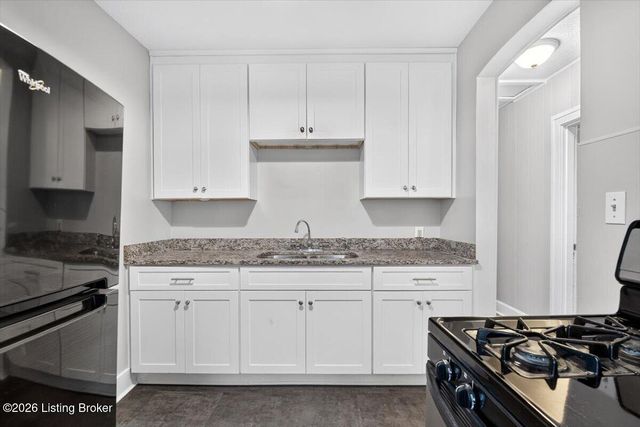 2137 Crittenden Dr, Louisville, KY 40217