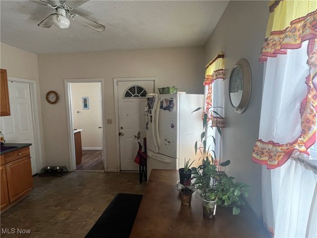 7704 Brinsmade Avenue, Cleveland, OH 44102