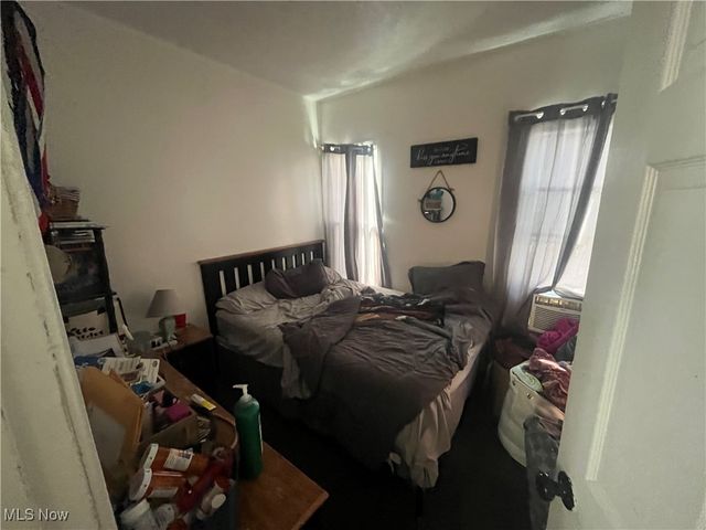 7704 Brinsmade Avenue, Cleveland, OH 44102