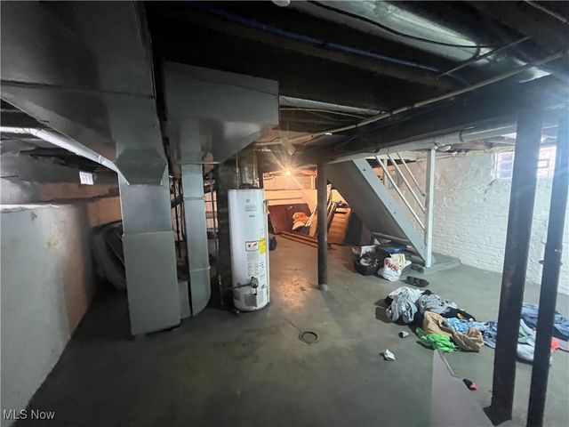 7704 Brinsmade Avenue, Cleveland, OH 44102