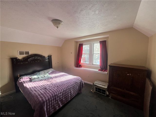 7704 Brinsmade Avenue, Cleveland, OH 44102