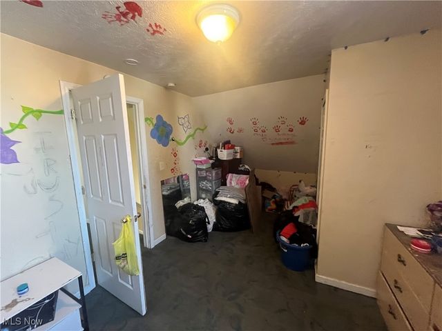 7704 Brinsmade Avenue, Cleveland, OH 44102