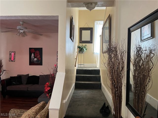 7704 Brinsmade Avenue, Cleveland, OH 44102