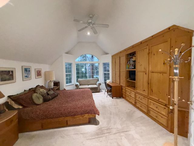 645 Rigby Ln, Applegate, CA 95703