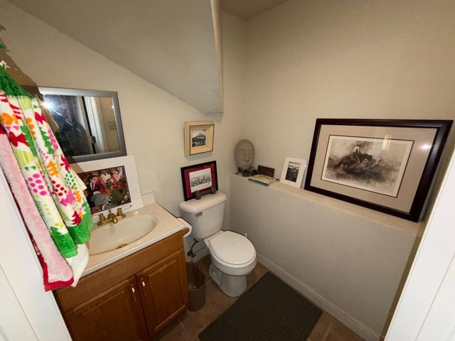645 Rigby Ln, Applegate, CA 95703