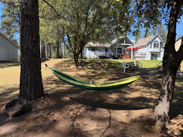 645 Rigby Ln, Applegate, CA 95703