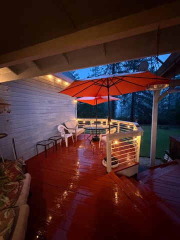 645 Rigby Ln, Applegate, CA 95703