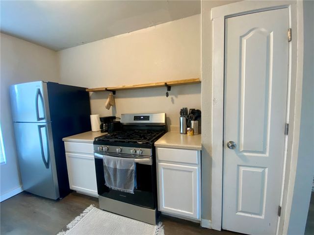 642 Robinson St, Corpus Christi, TX 78404