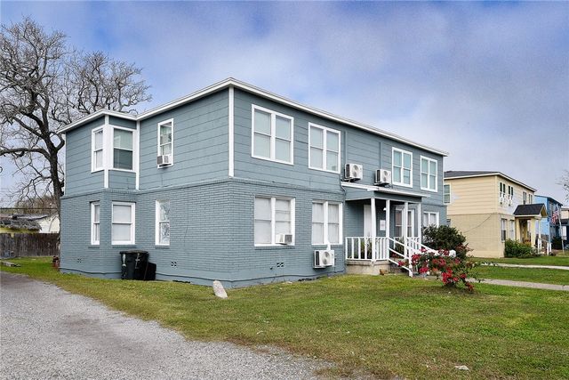 642 Robinson St, Corpus Christi, TX 78404