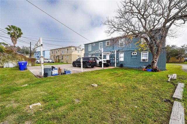 642 Robinson St, Corpus Christi, TX 78404