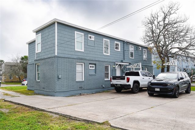 642 Robinson St, Corpus Christi, TX 78404