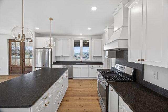 164 Bilbrey Rd, Livingston, TN 38570