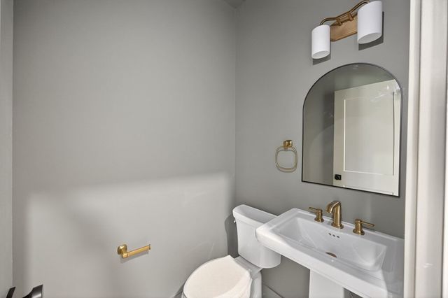 164 Bilbrey Rd, Livingston, TN 38570