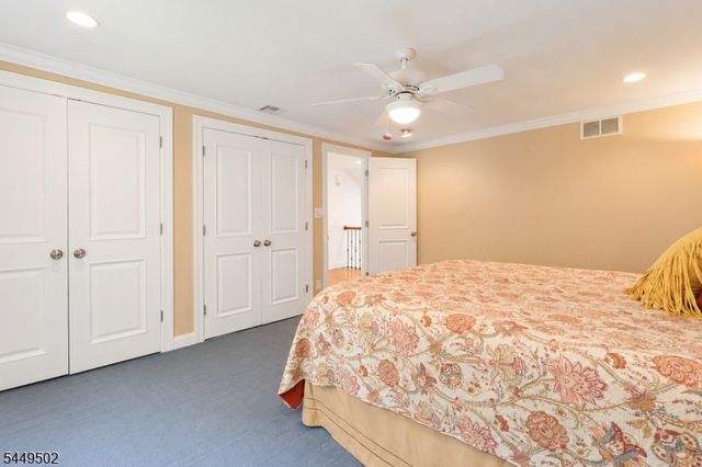120 Timberhill Dr, East Hanover Twp., NJ 07936