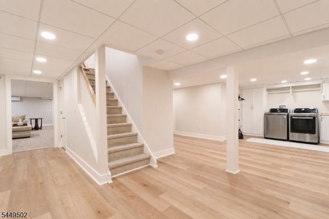 120 Timberhill Dr, East Hanover Twp., NJ 07936