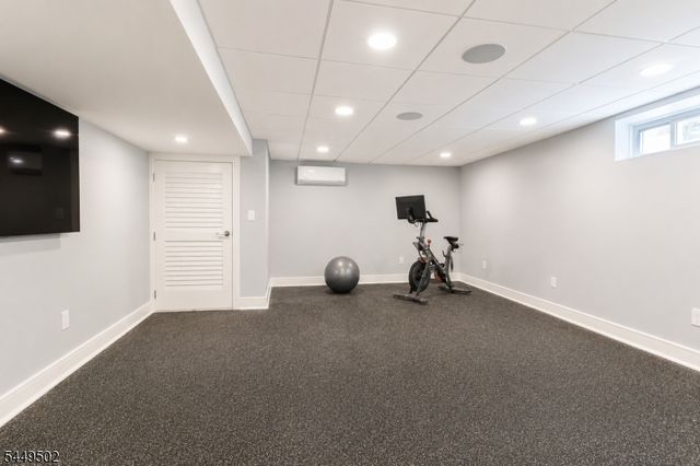 120 Timberhill Dr, East Hanover Twp., NJ 07936