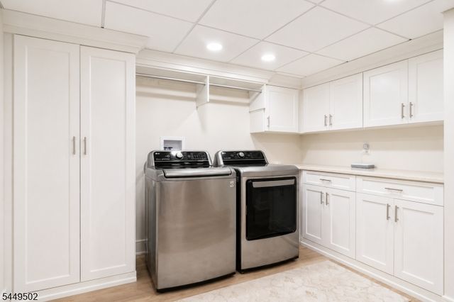 120 Timberhill Dr, East Hanover Twp., NJ 07936