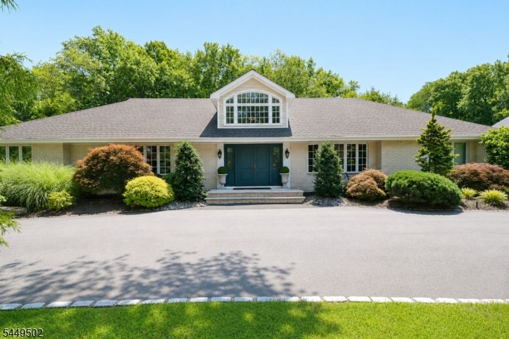 120 Timberhill Dr, East Hanover Twp., NJ 07936 — photo 3