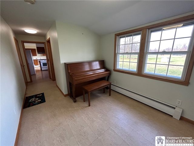 8714 Knowlton Road, Clymer, NY 14724