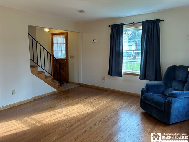 8714 Knowlton Road, Clymer, NY 14724